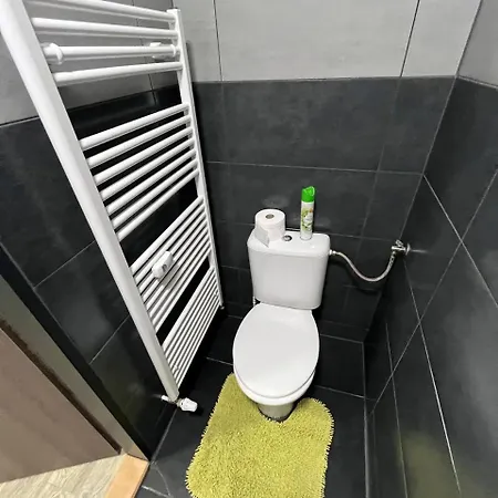 Apartmans With Parking Near Center *