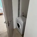 Apartmans With Parking Near Center Apartment